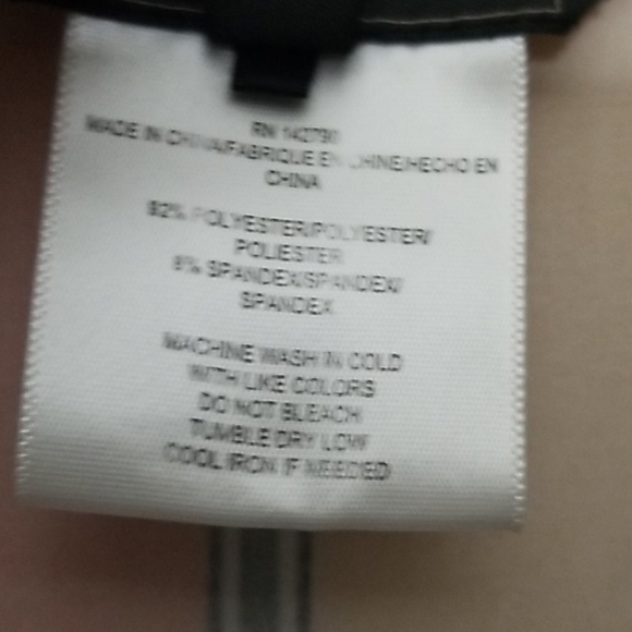 Top - Picture 4 of 8